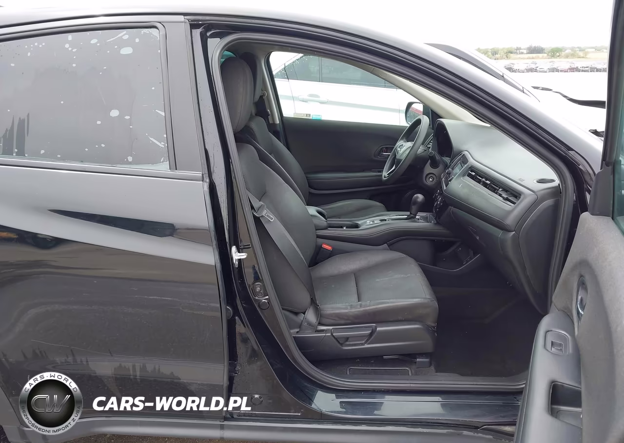 2022 Honda Hr-V Awd Lx VIN:3CZRU6H39NM724412 - 5