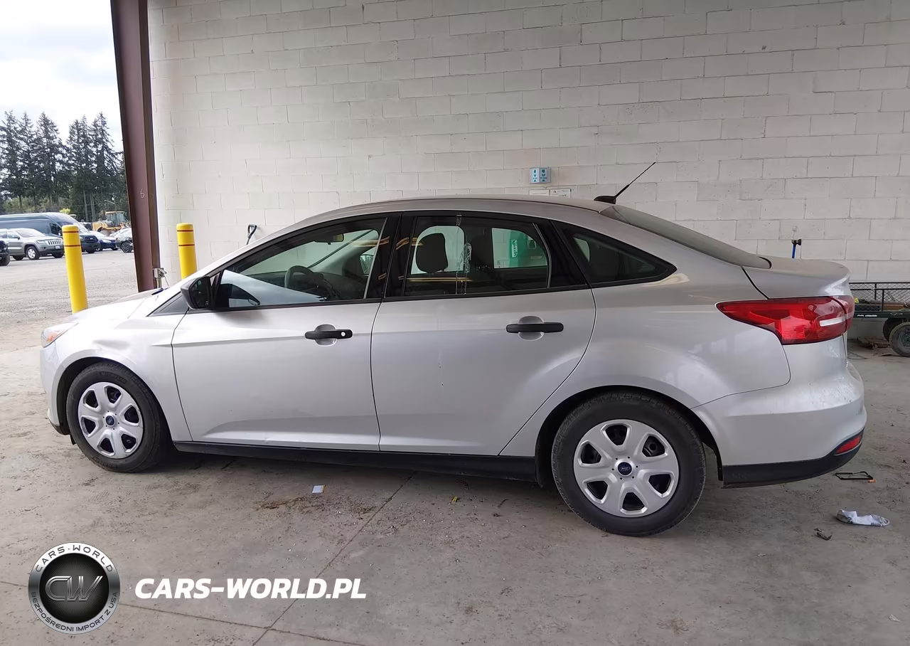 2015 Ford Focus S VIN:1FADP3E28FL281728 - 14