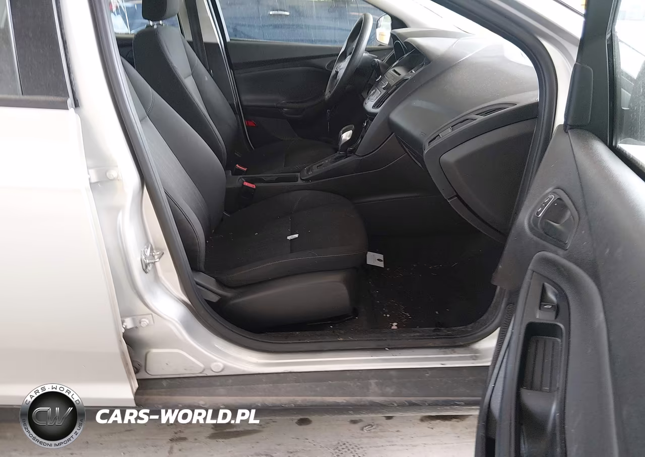 2015 Ford Focus S VIN:1FADP3E28FL281728 - 5