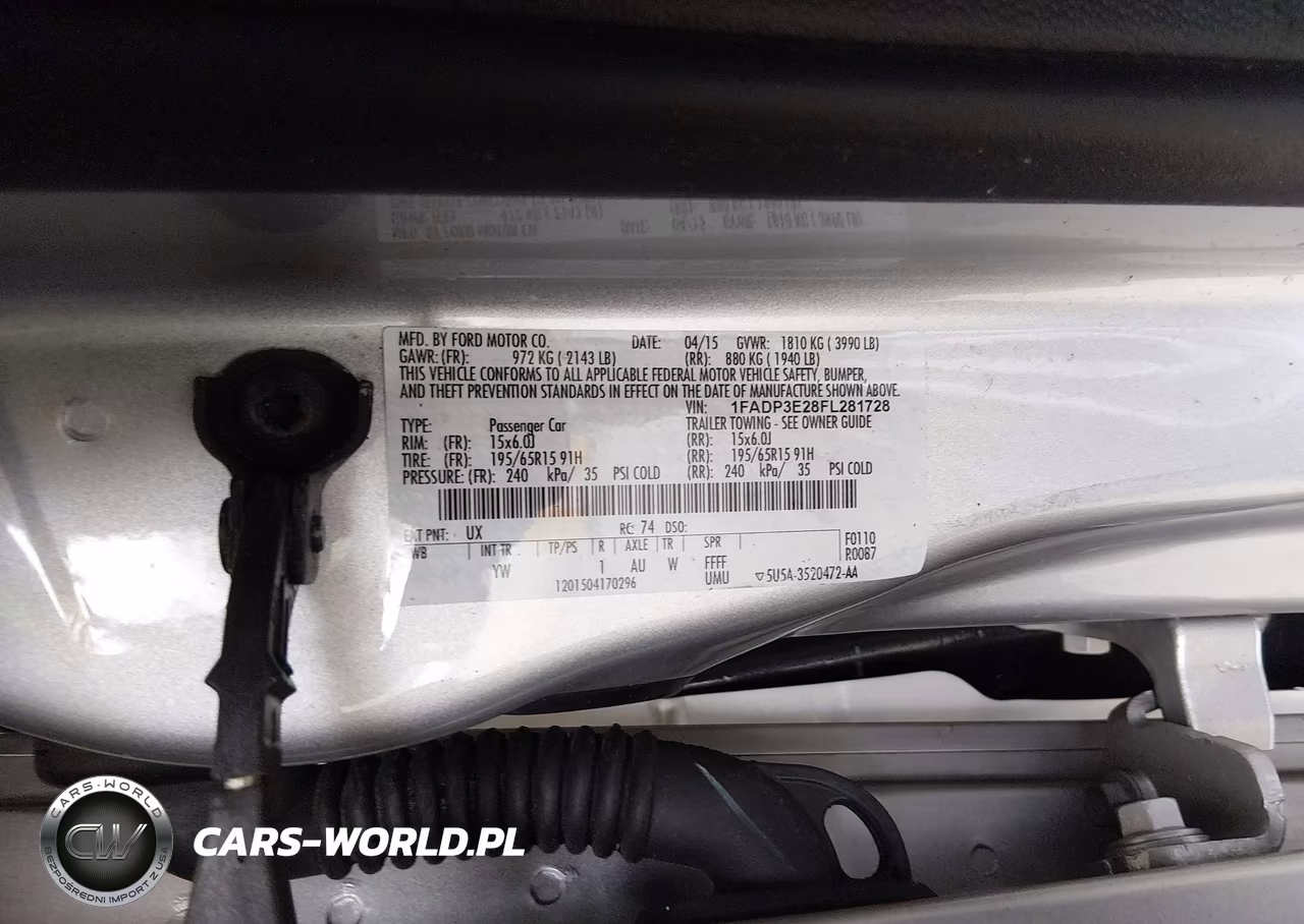 2015 Ford Focus S VIN:1FADP3E28FL281728 - 9