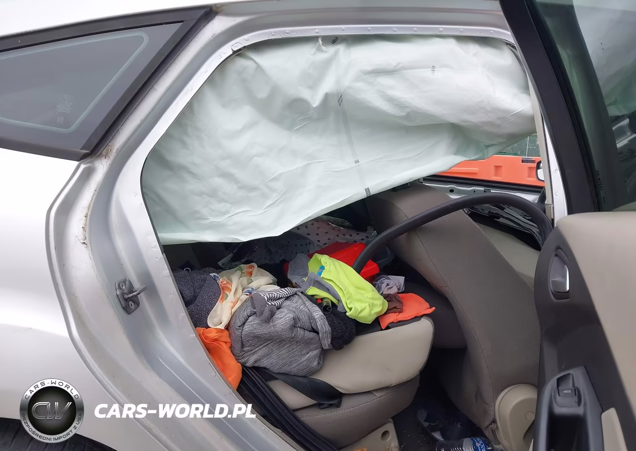 2013 Ford Focus Se VIN:1FADP3K2XDL270778 - 8
