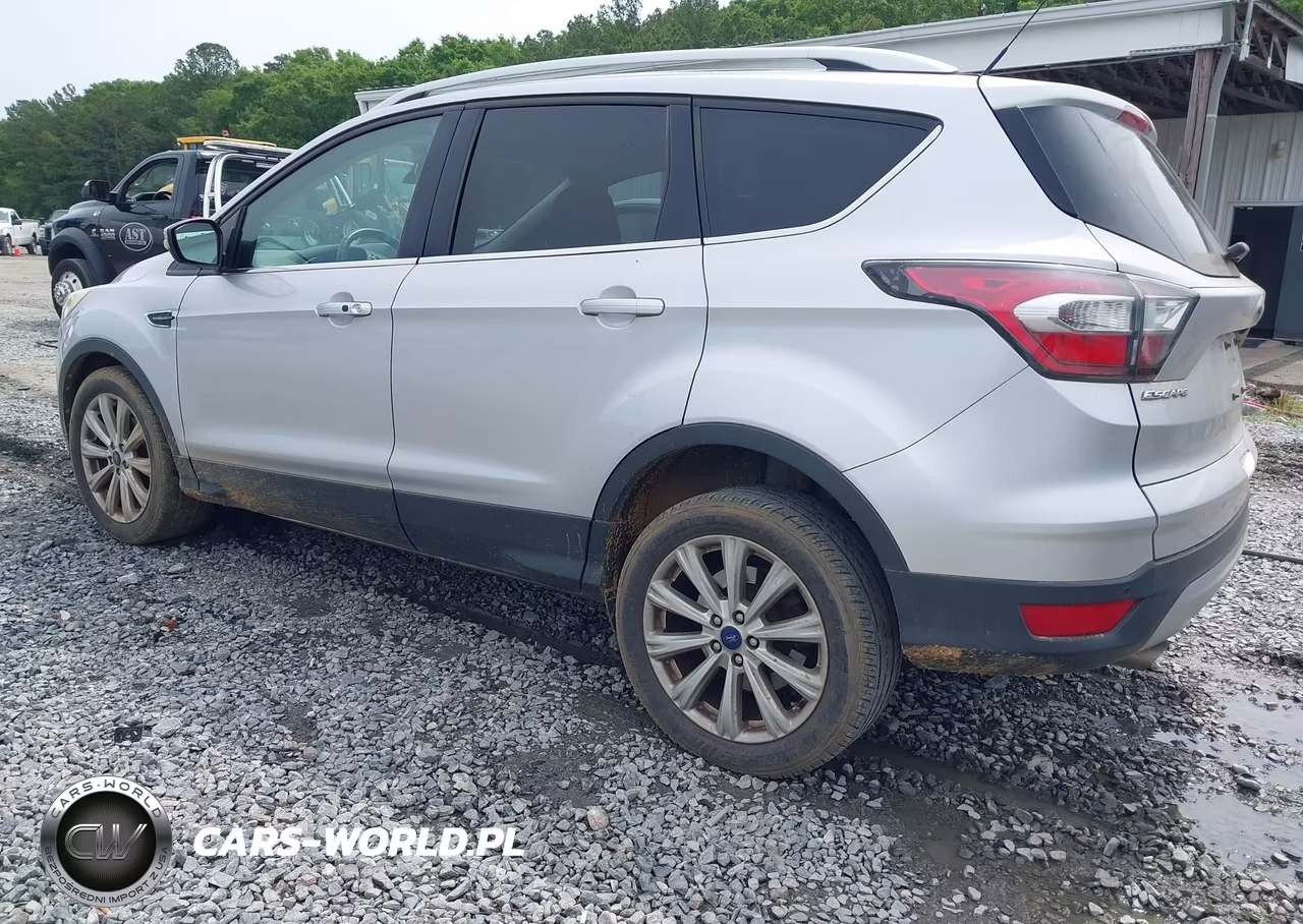 2017 Ford Escape Titanium VIN:1FMCU0JD9HUA02381 - 3