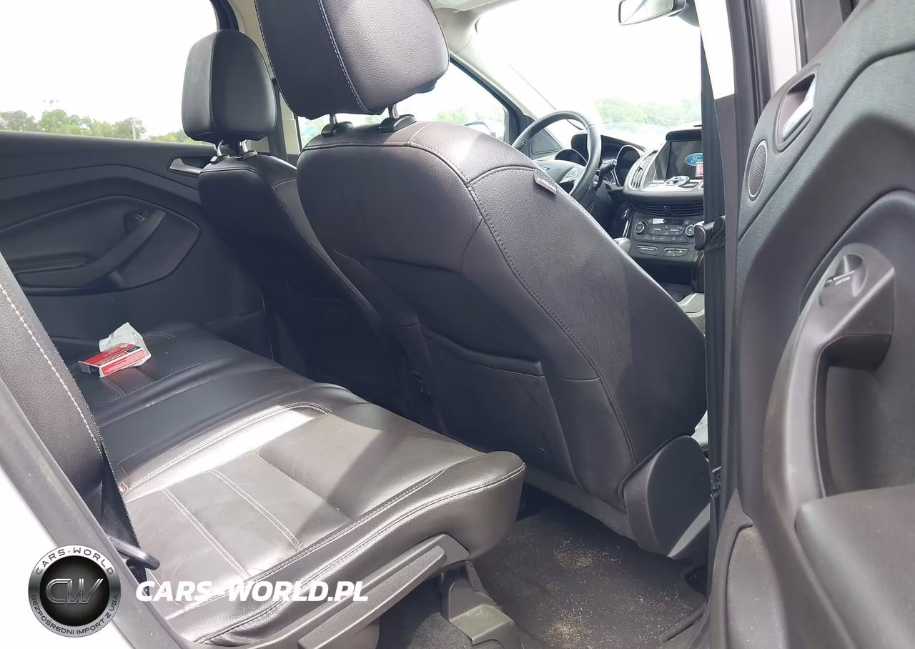 2017 Ford Escape Titanium VIN:1FMCU0JD9HUA02381 - 8
