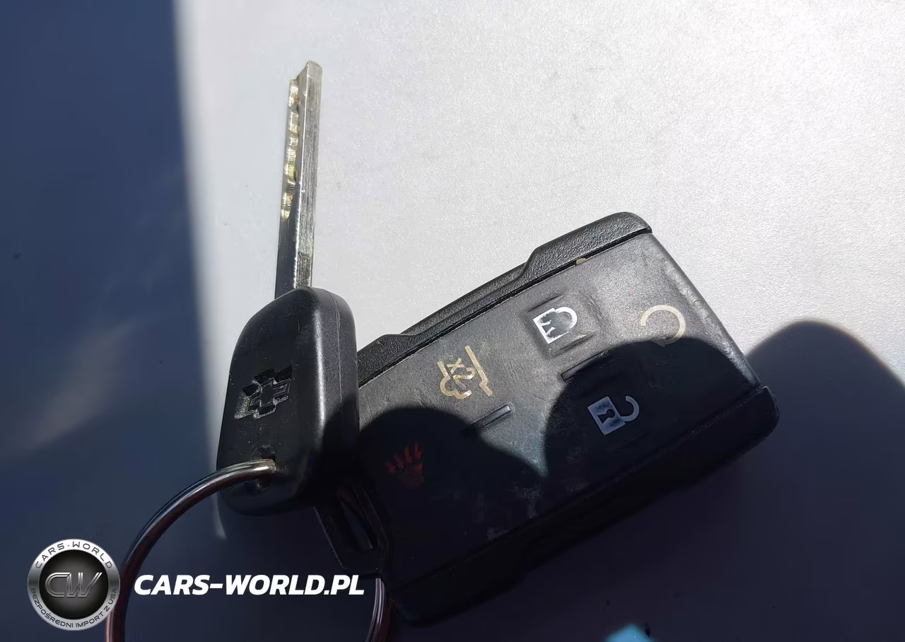 2018 Chevrolet Tahoe Ls VIN:1GNSKAEC1JR323862 - 11
