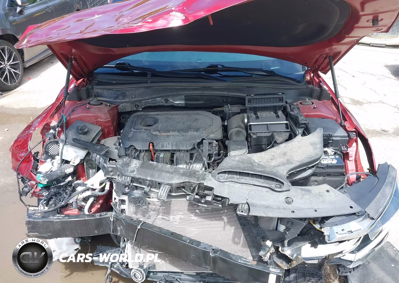 2019 Kia Optima S VIN:5XXGT4L37KG366560 - 10