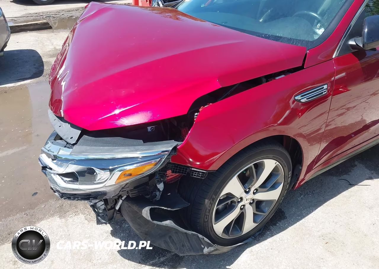 2019 Kia Optima S VIN:5XXGT4L37KG366560 - 19