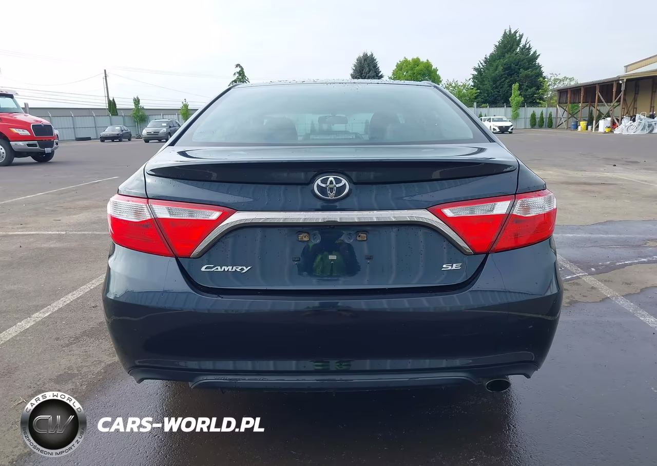 2016 Toyota Camry Se VIN:4T1BF1FK5GU196179 - 16
