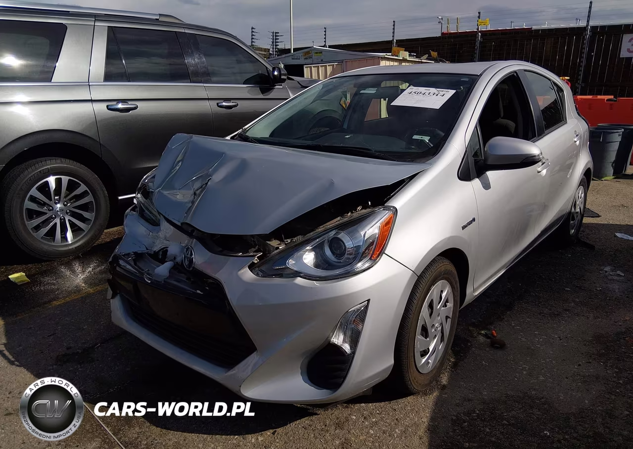 2016 Toyota Prius C Two VIN:JTDKDTB37G1119075 - 2