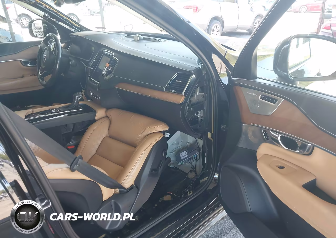 2016 Volvo Xc90 T6 First Edition VIN:YV4A22PNXG1004196 - 5