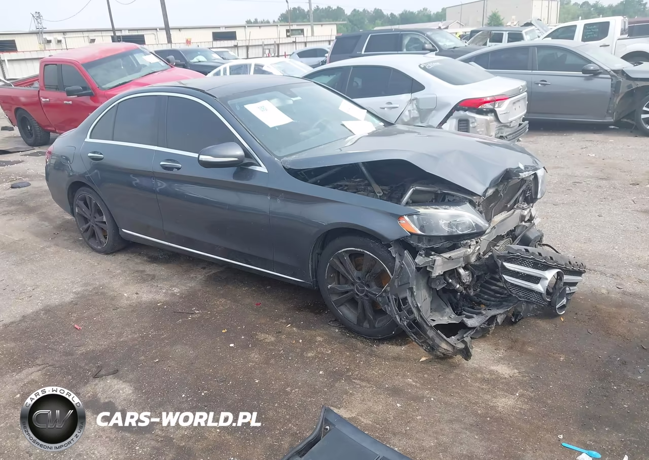 2015 Mercedes-Benz C 300 4Matic