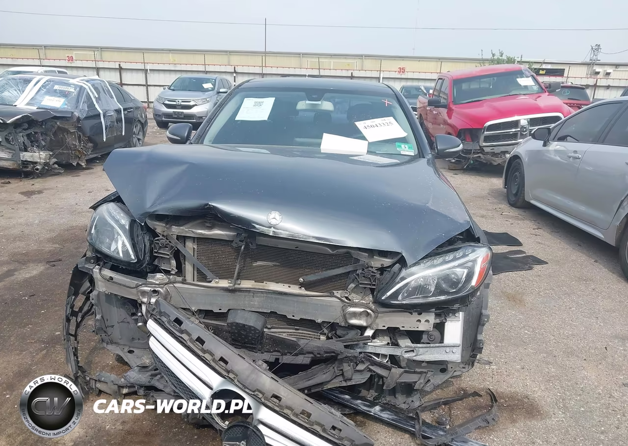 2015 Mercedes-Benz C 300 4Matic VIN:55SWF4KB2FU049370 - 12