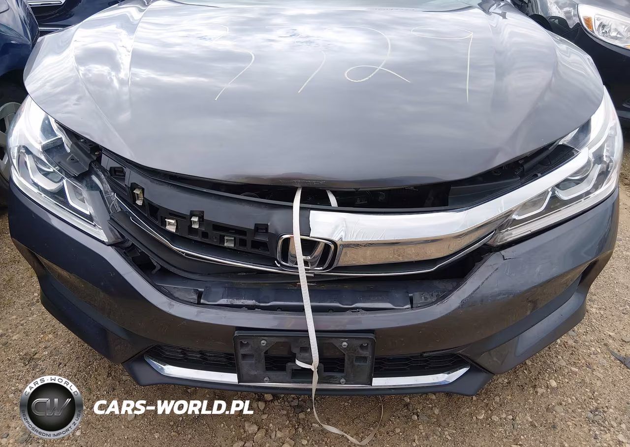 2017 Honda Accord Lx VIN:1HGCR2F32HA113326 - 17