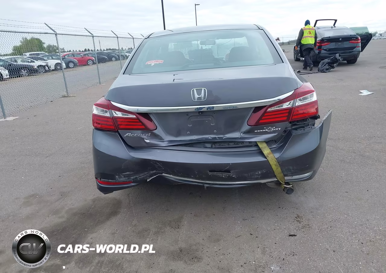 2017 Honda Accord Lx VIN:1HGCR2F32HA113326 - 6