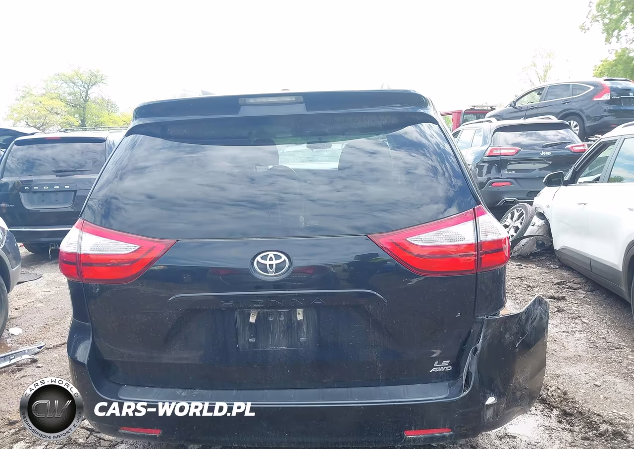 2015 Toyota Sienna Le 7 Passenger VIN:5TDJK3DC0FS112792 - 16