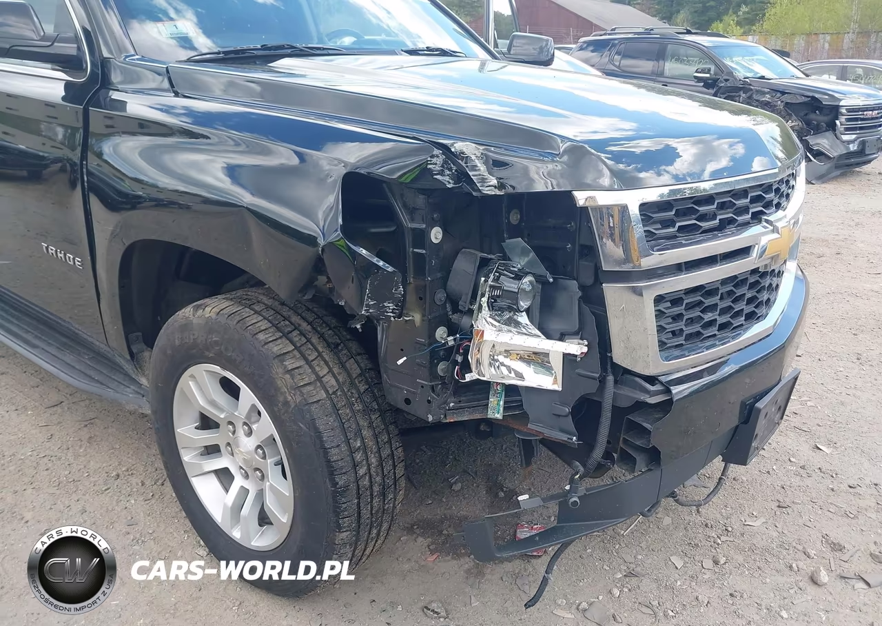 2019 Chevrolet Tahoe Lt VIN:1GNSKBKC2KR266714 - 6