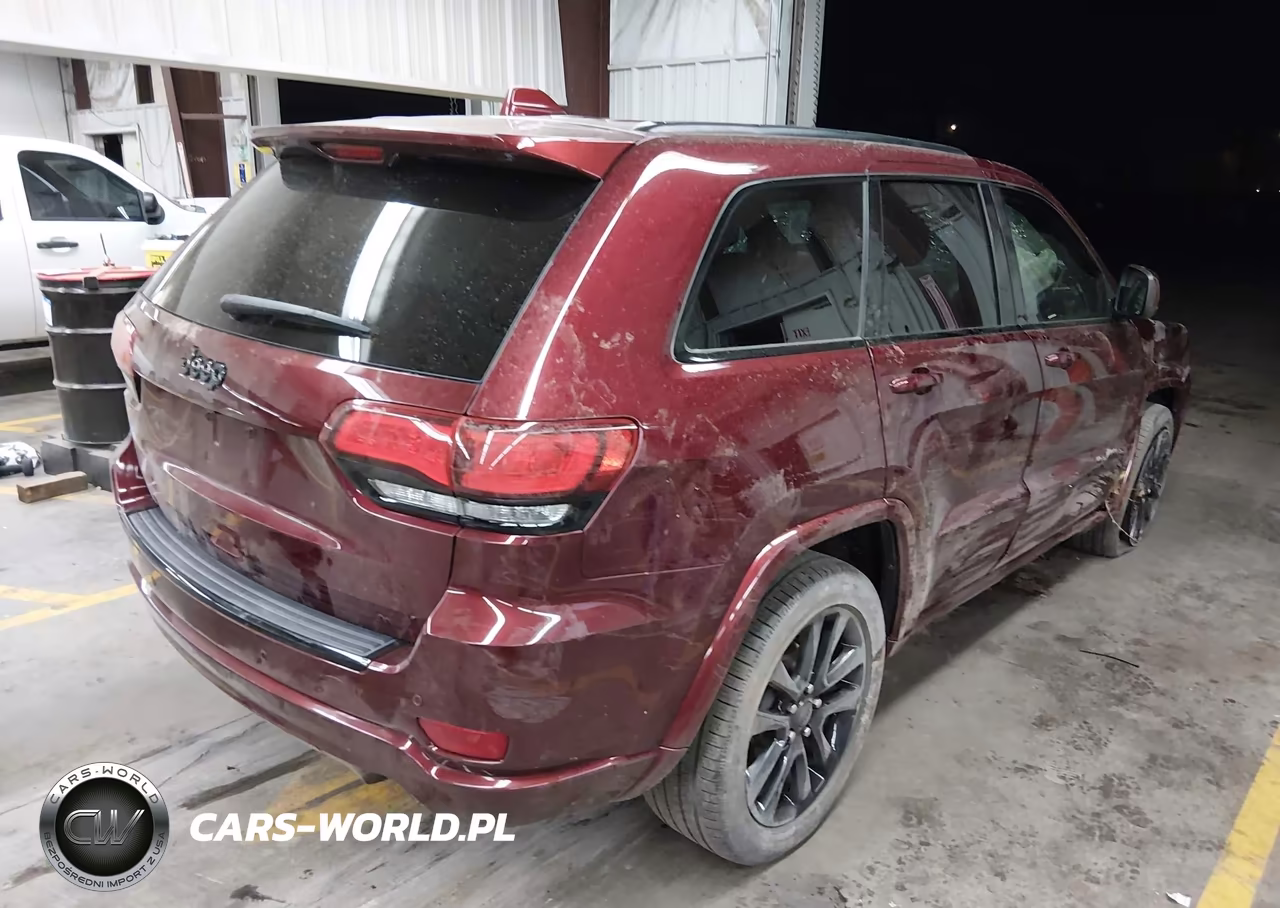 2018 Jeep Grand Cherokee Altitude 4X2 VIN:1C4RJEAG4JC407882 - 4
