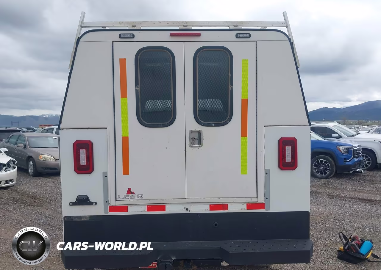 2021 Ram 3500 Tradesman 4X4 8' Box VIN:3C7WR3GJ2MG672145 - 18