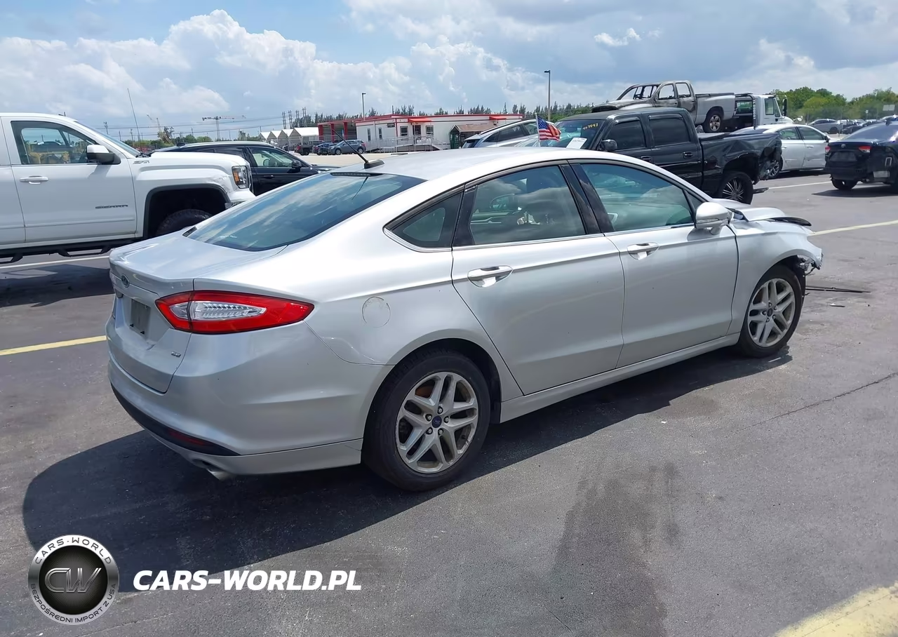 2014 Ford Fusion Se VIN:3FA6P0H75ER373331 - 4