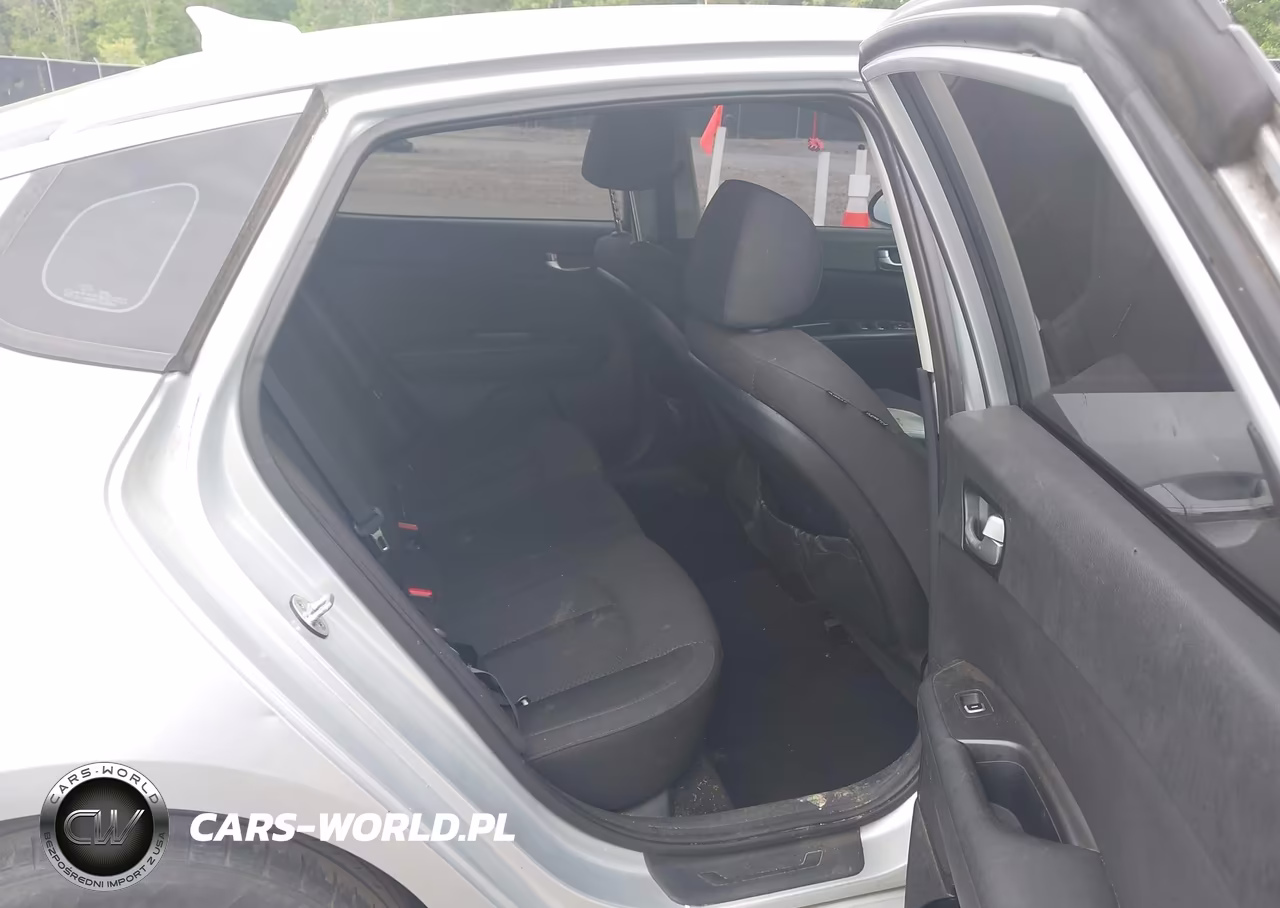 2016 Kia Optima Lx VIN:5XXGT4L32GG078498 - 8
