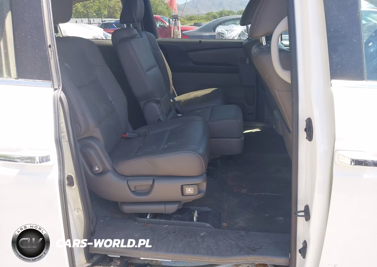 2016 Honda Odyssey Ex-L VIN:5FNRL5H62GB002557 - 8