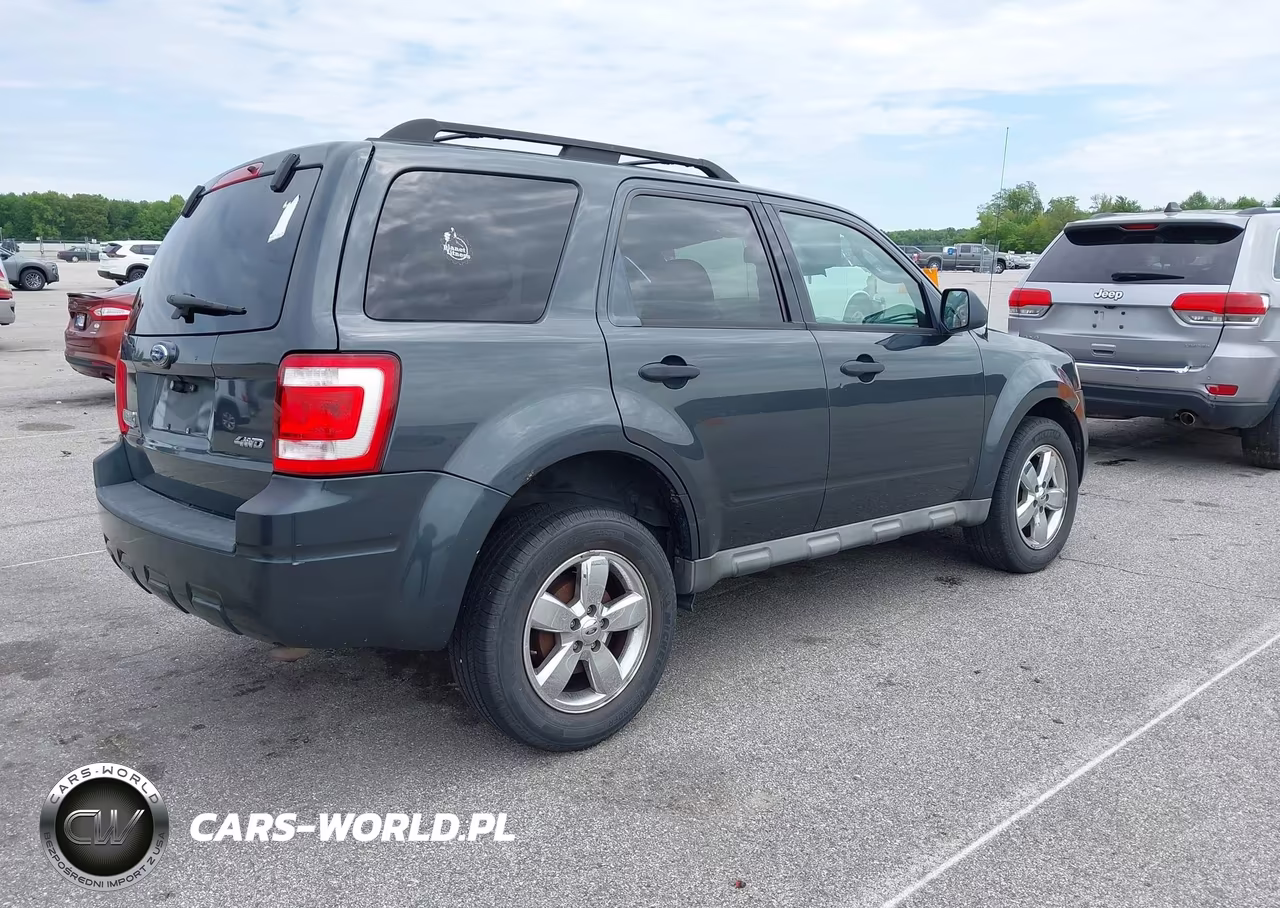 2009 Ford Escape Xlt VIN:1FMCU93G19KB86823 - 4