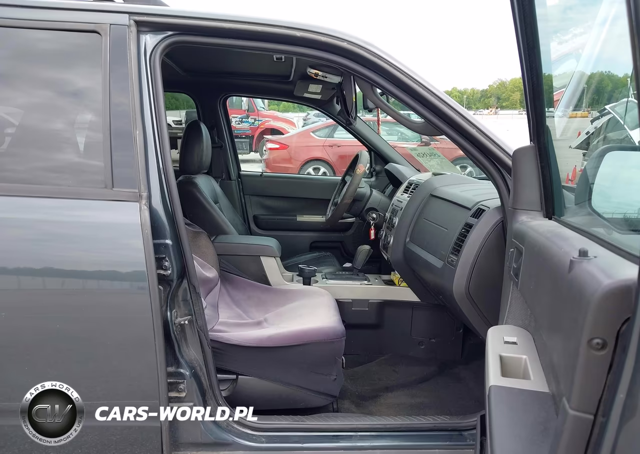 2009 Ford Escape Xlt VIN:1FMCU93G19KB86823 - 5