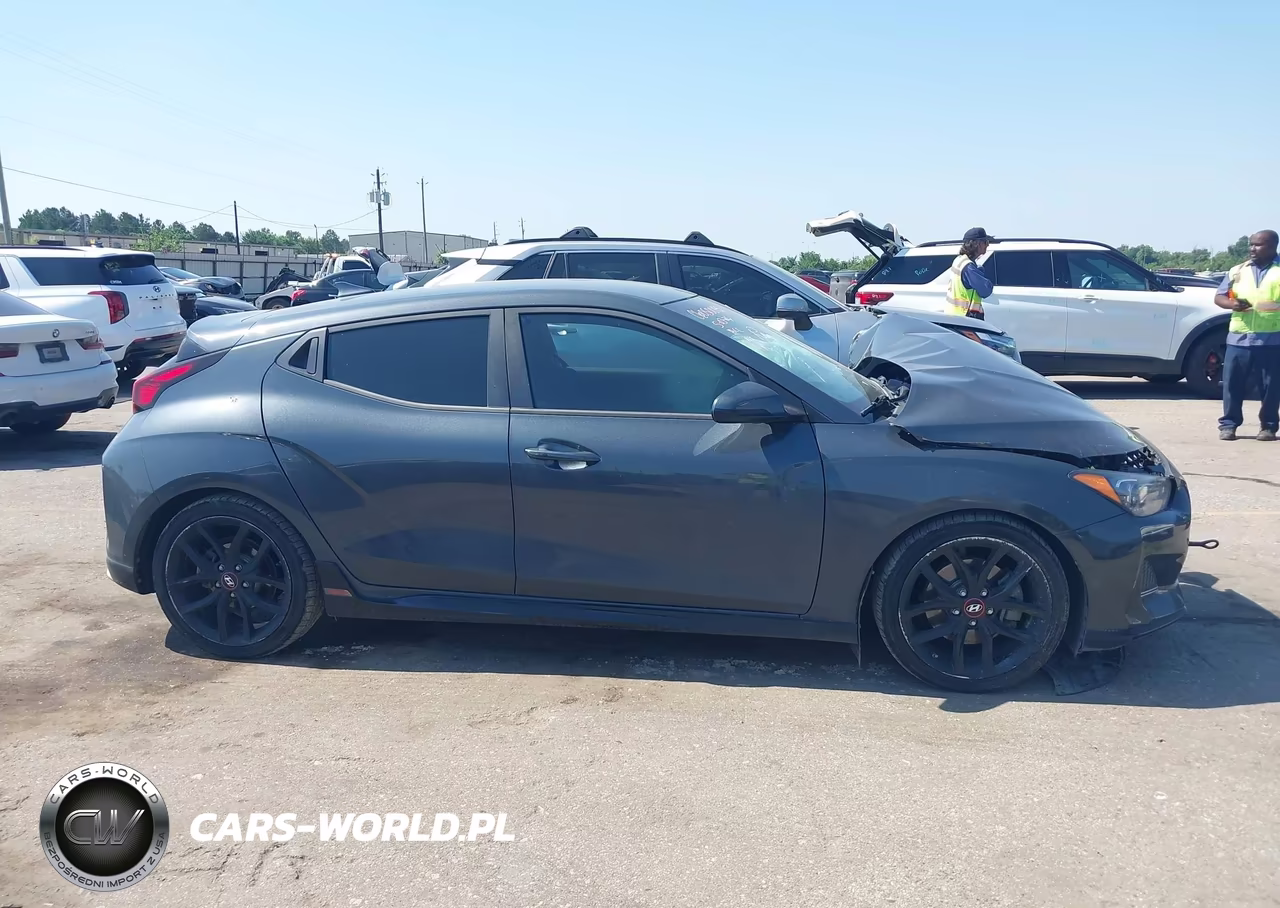 2020 Hyundai Veloster Turbo R-Spec VIN:KMHTH6AB2LU031140 - 12