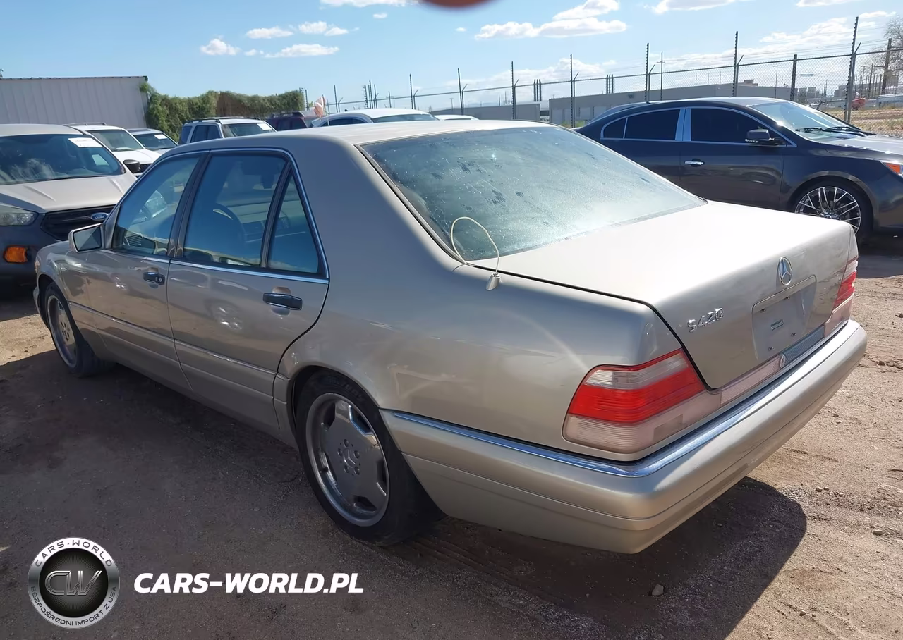 1999 Mercedes-Benz S 420 VIN:WDBGA43G9XA430009 - 3