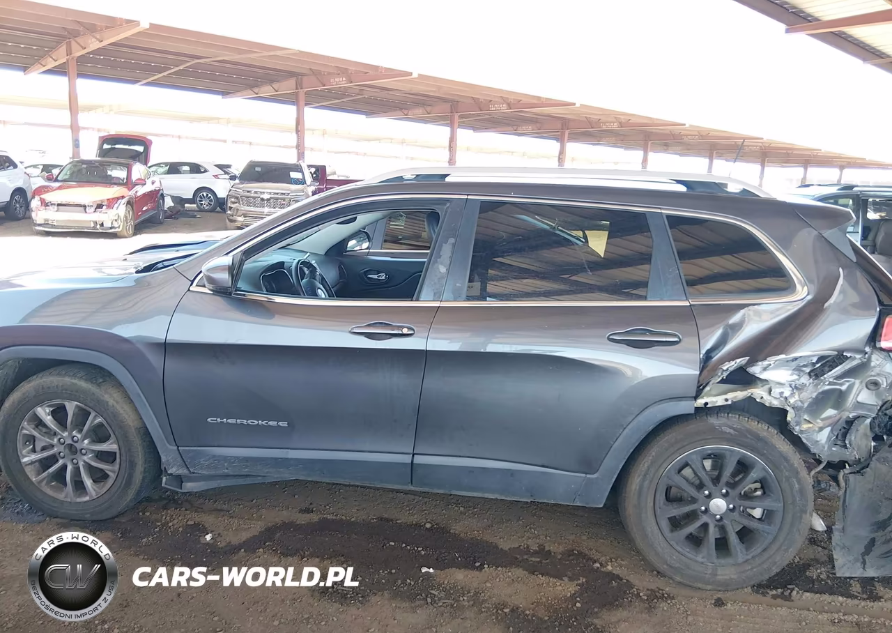 2020 Jeep Cherokee Latitude Plus 4X4 VIN:1C4PJMLB5LD604561 - 14