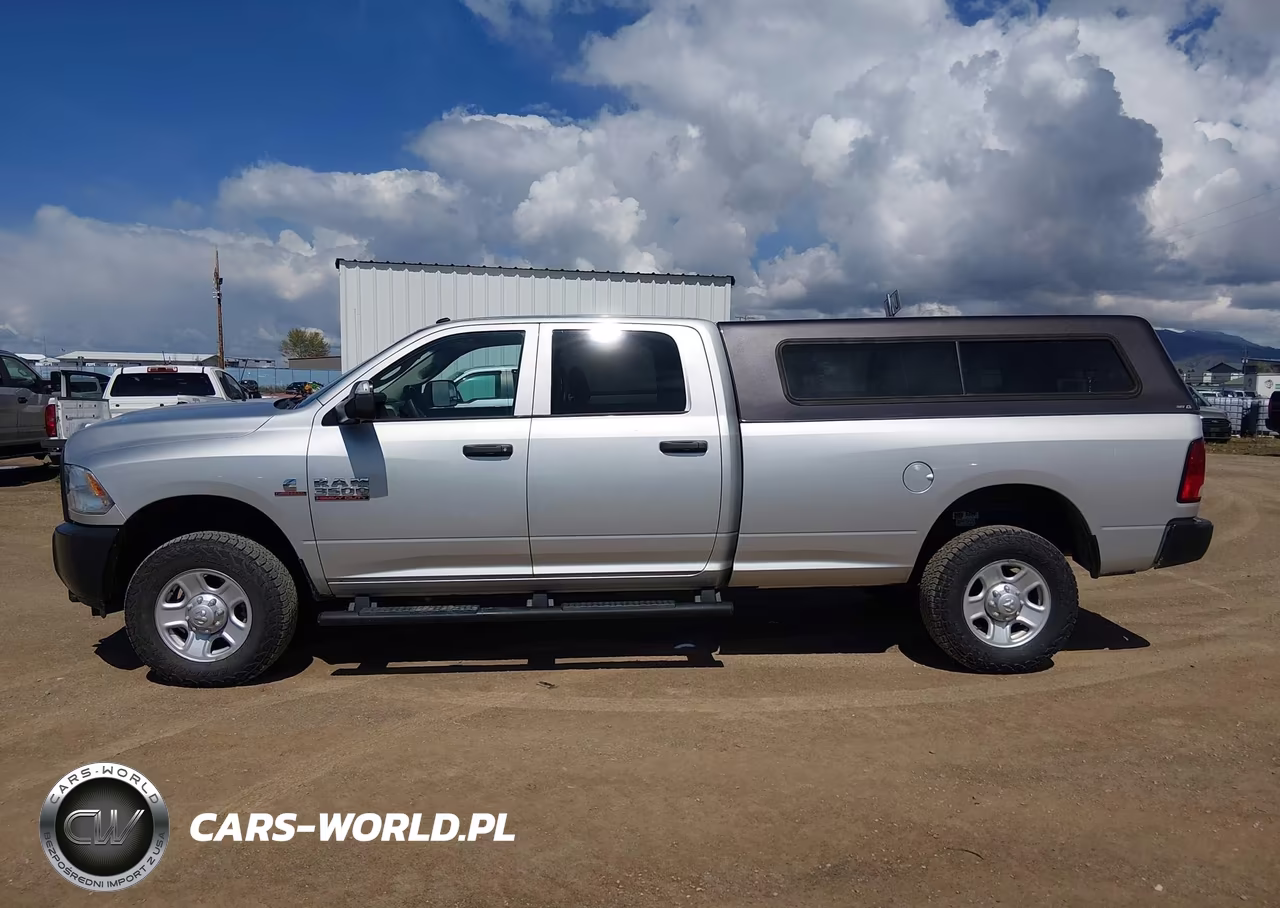 2017 Ram 3500 Tradesman 4X4 8' Box VIN:3C63R3GL6HG552430 - 14
