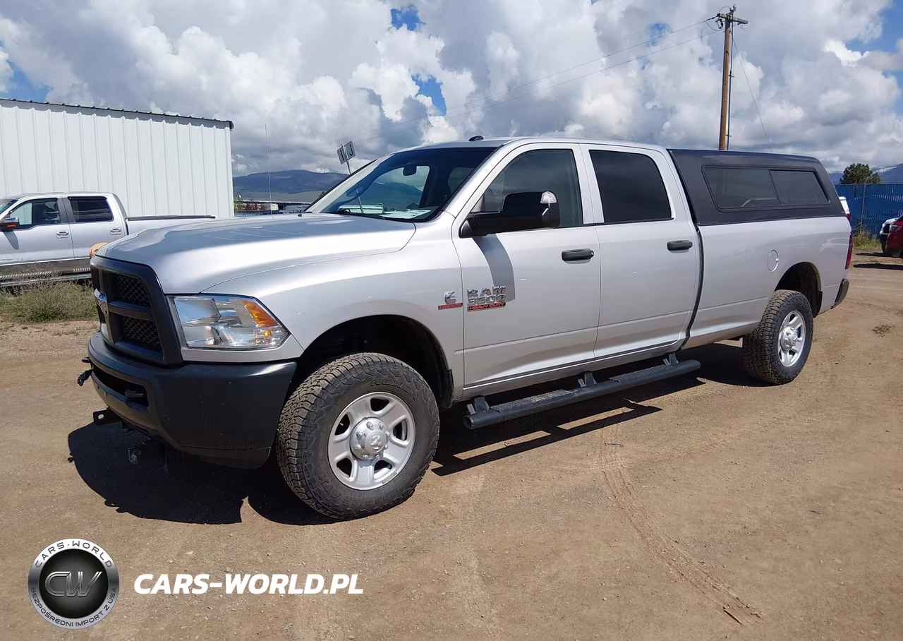 2017 Ram 3500 Tradesman 4X4 8' Box VIN:3C63R3GL6HG552430 - 2
