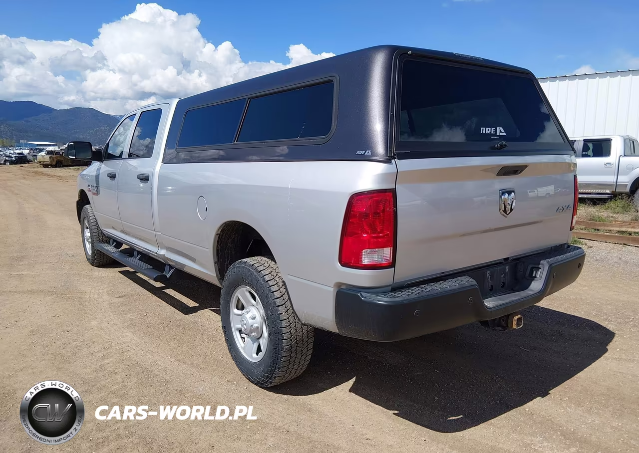 2017 Ram 3500 Tradesman 4X4 8' Box VIN:3C63R3GL6HG552430 - 3