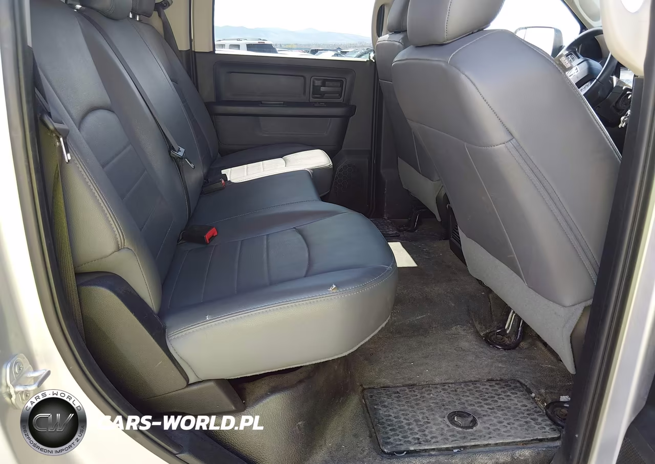 2017 Ram 3500 Tradesman 4X4 8' Box VIN:3C63R3GL6HG552430 - 8