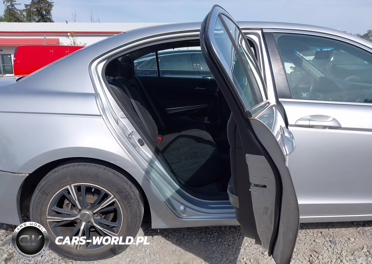 2009 Honda Accord 2.4 Ex VIN:1HGCP26749A198860 - 8