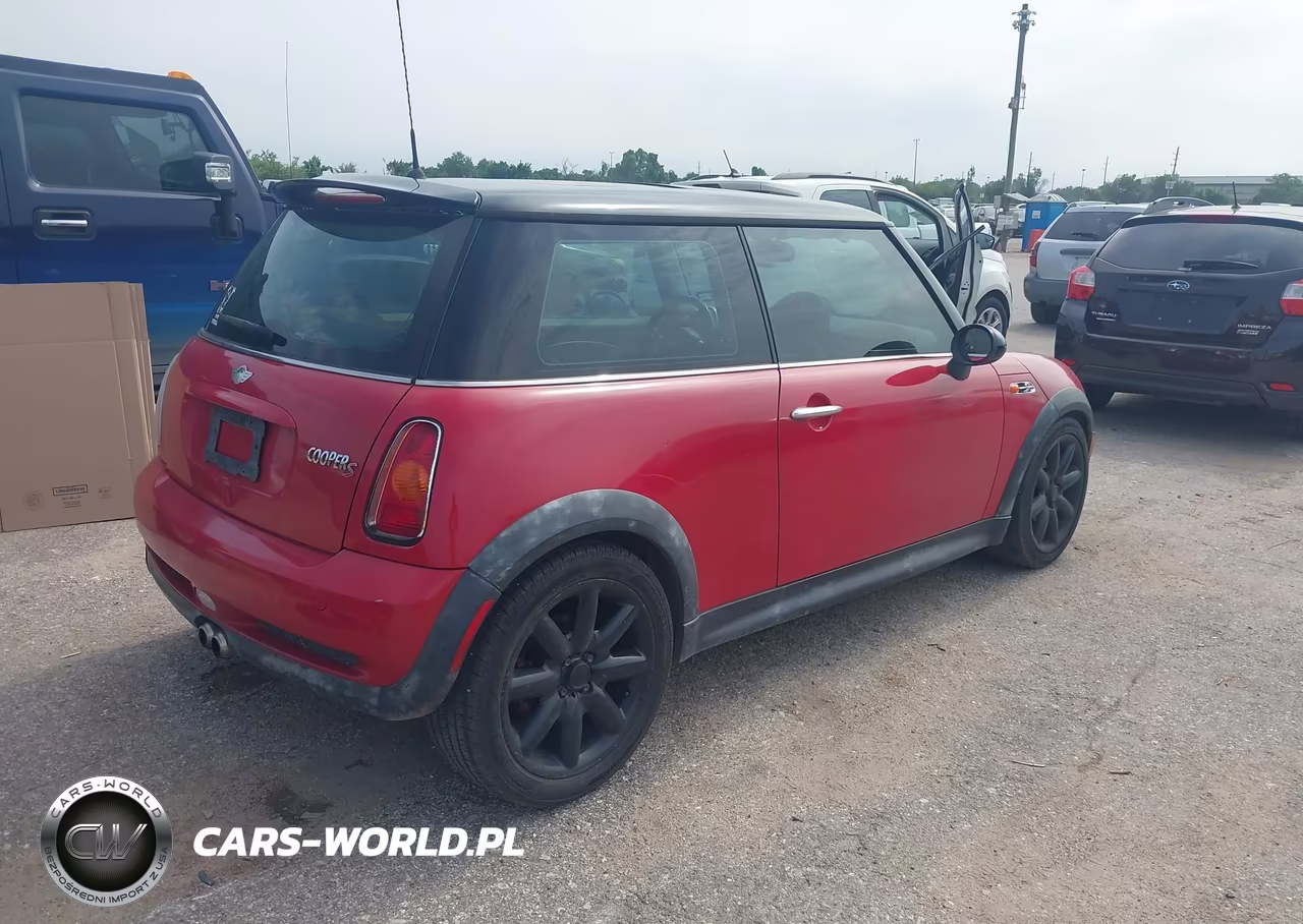 2004 Mini Cooper S VIN:WMWRE33404TD80373 - 4