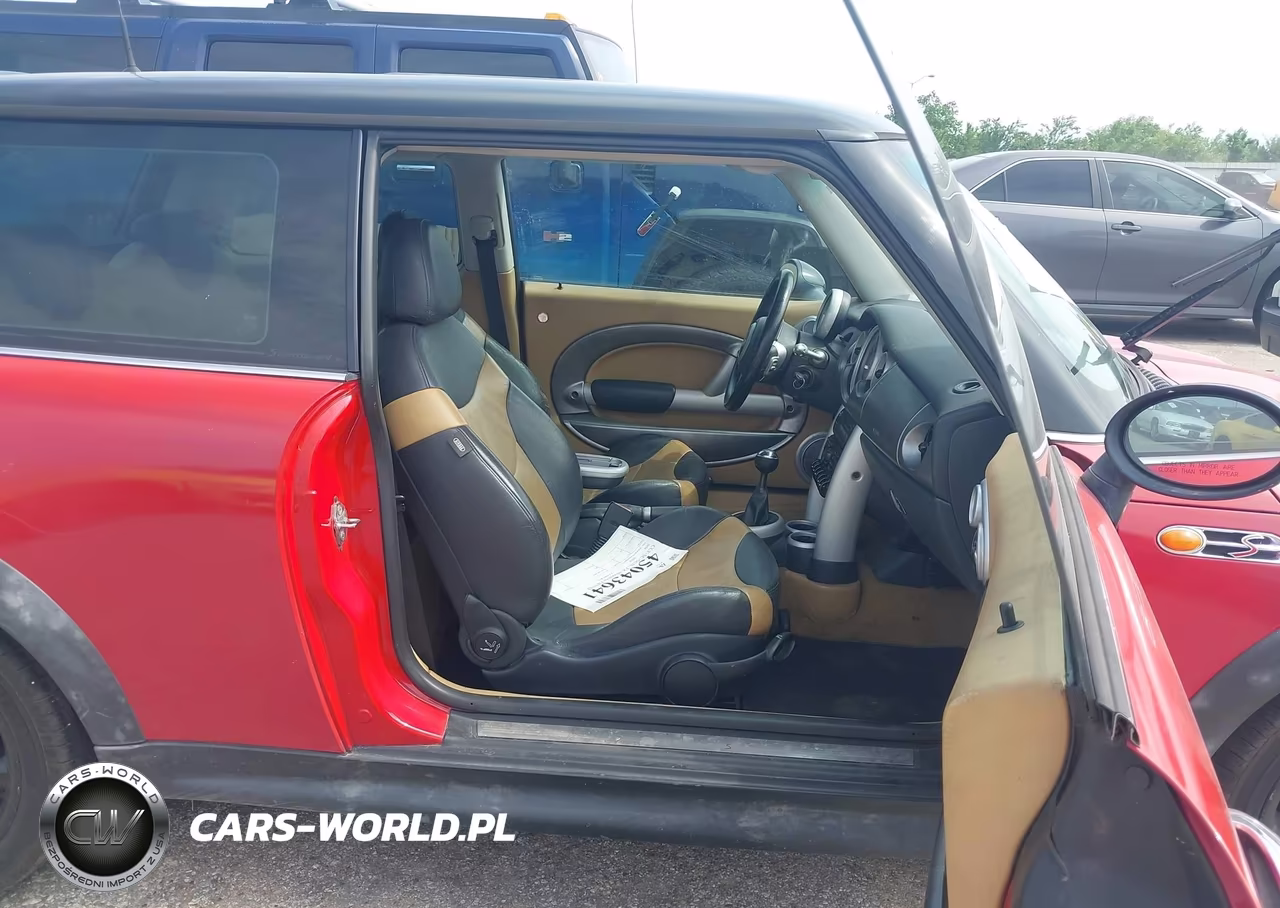 2004 Mini Cooper S VIN:WMWRE33404TD80373 - 5
