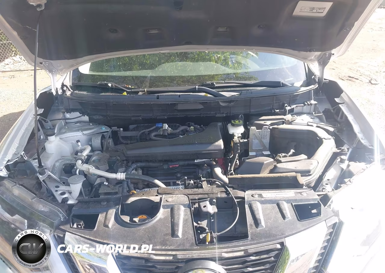 2018 Nissan Rogue S VIN:JN8AT2MT6JW470399 - 10