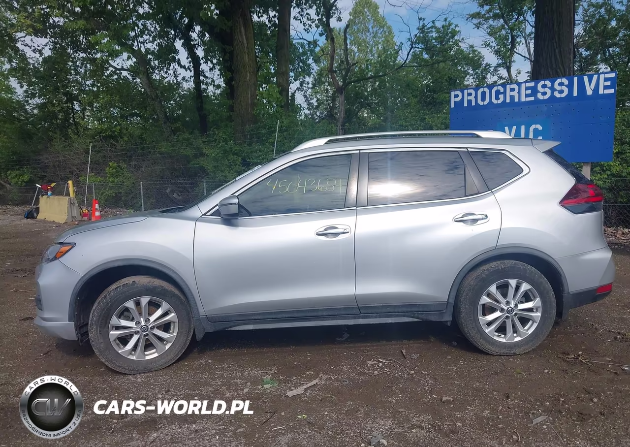 2018 Nissan Rogue S VIN:JN8AT2MT6JW470399 - 14