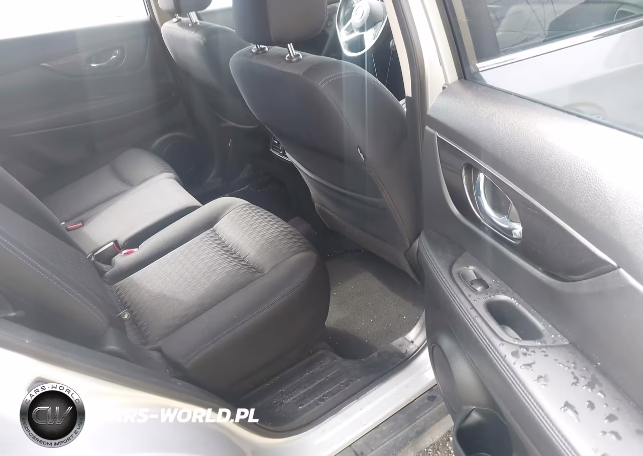 2018 Nissan Rogue S VIN:JN8AT2MT6JW470399 - 8