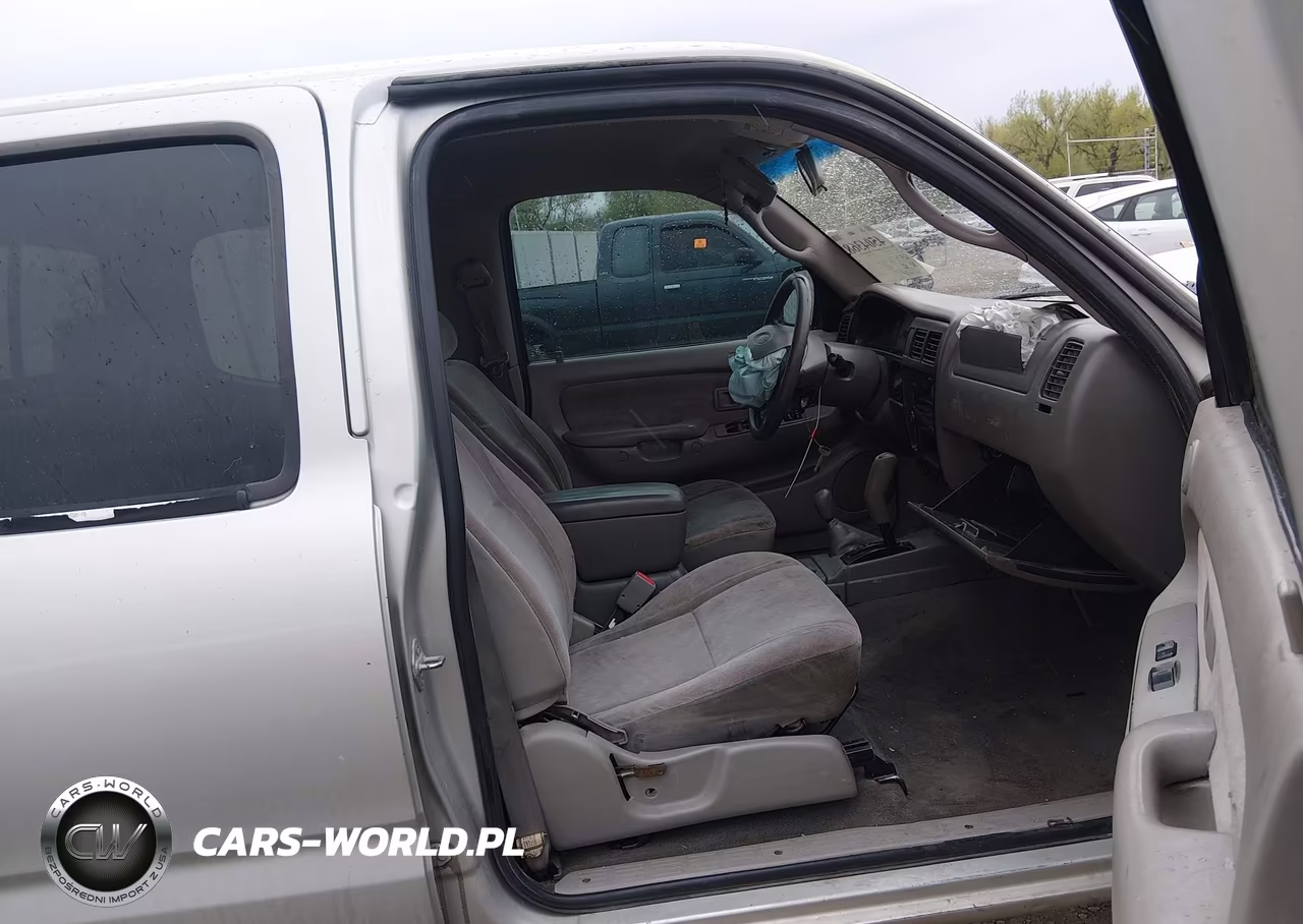 2003 Toyota Tacoma Base V6 VIN:5TEHN72N33Z261505 - 5