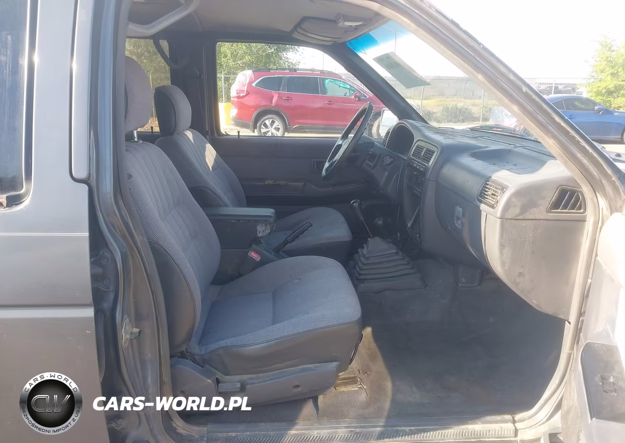 1995 Nissan Pathfinder Le-Se-Xe VIN:JN8HD17Y2SW040996 - 5