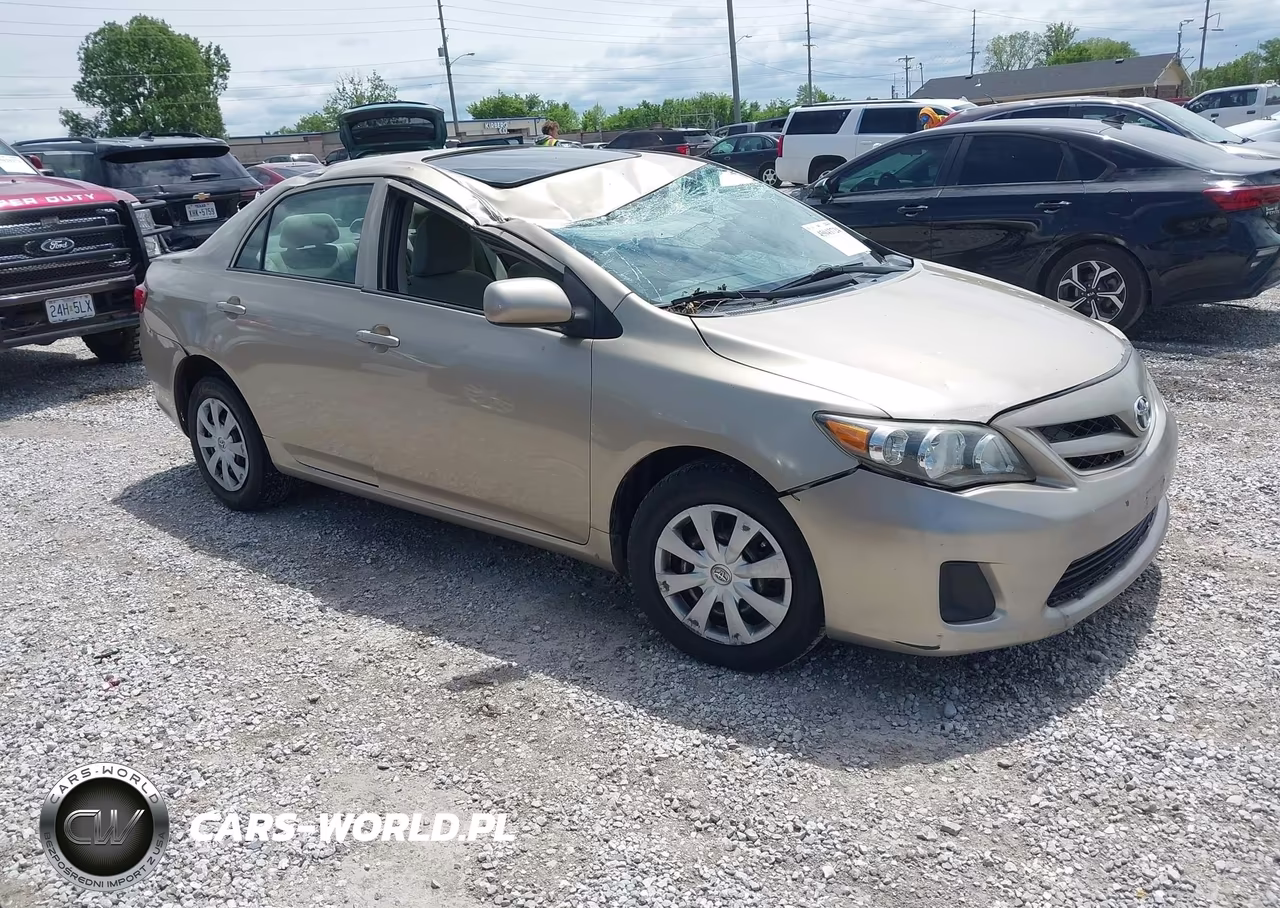 2010 Toyota Corolla Le – zdjęcie 1 z 17