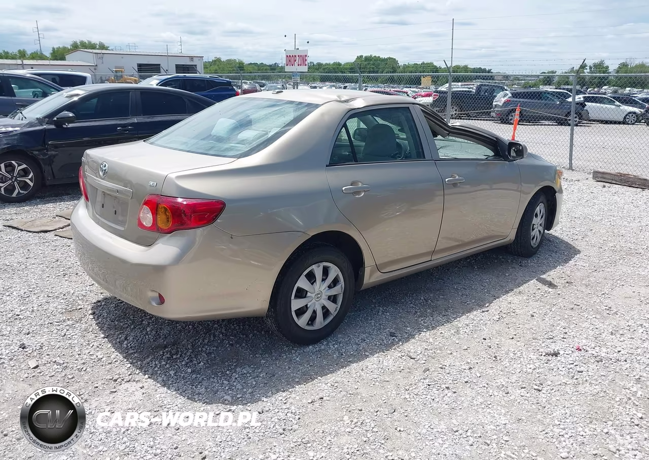 2010 Toyota Corolla Le VIN:1NXBU4EE7AZ233825 - 4