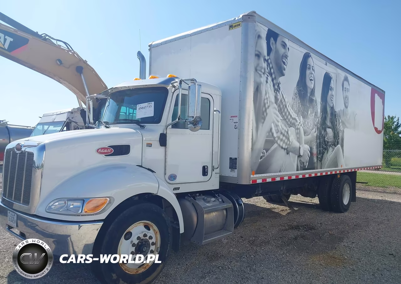 2018 Peterbilt 337 VIN:2NP2HM6X1JM432915 - 2