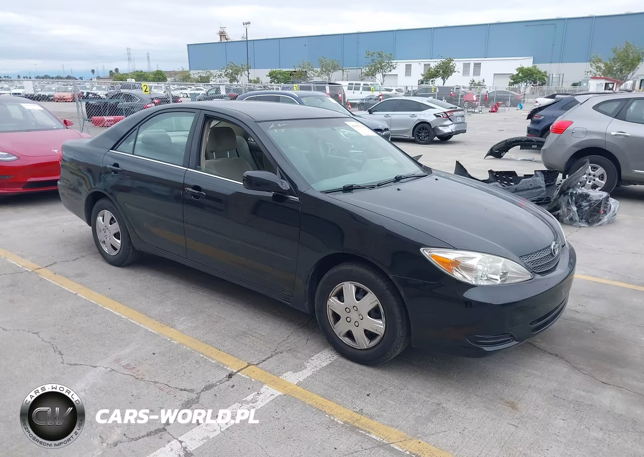 2004 Toyota Camry Le