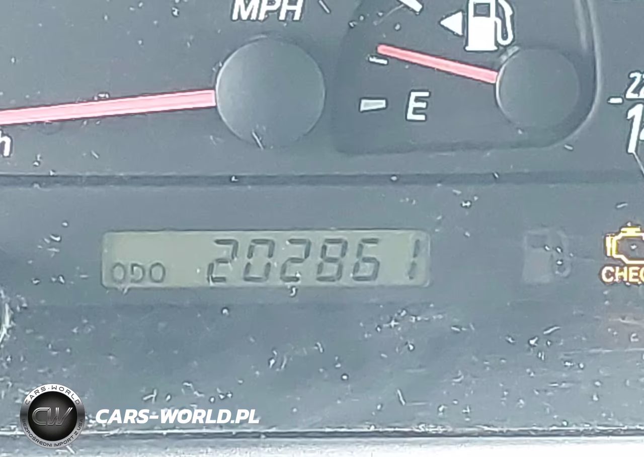 2004 Toyota Camry Le VIN:4T1BE32K94U262619 - 15