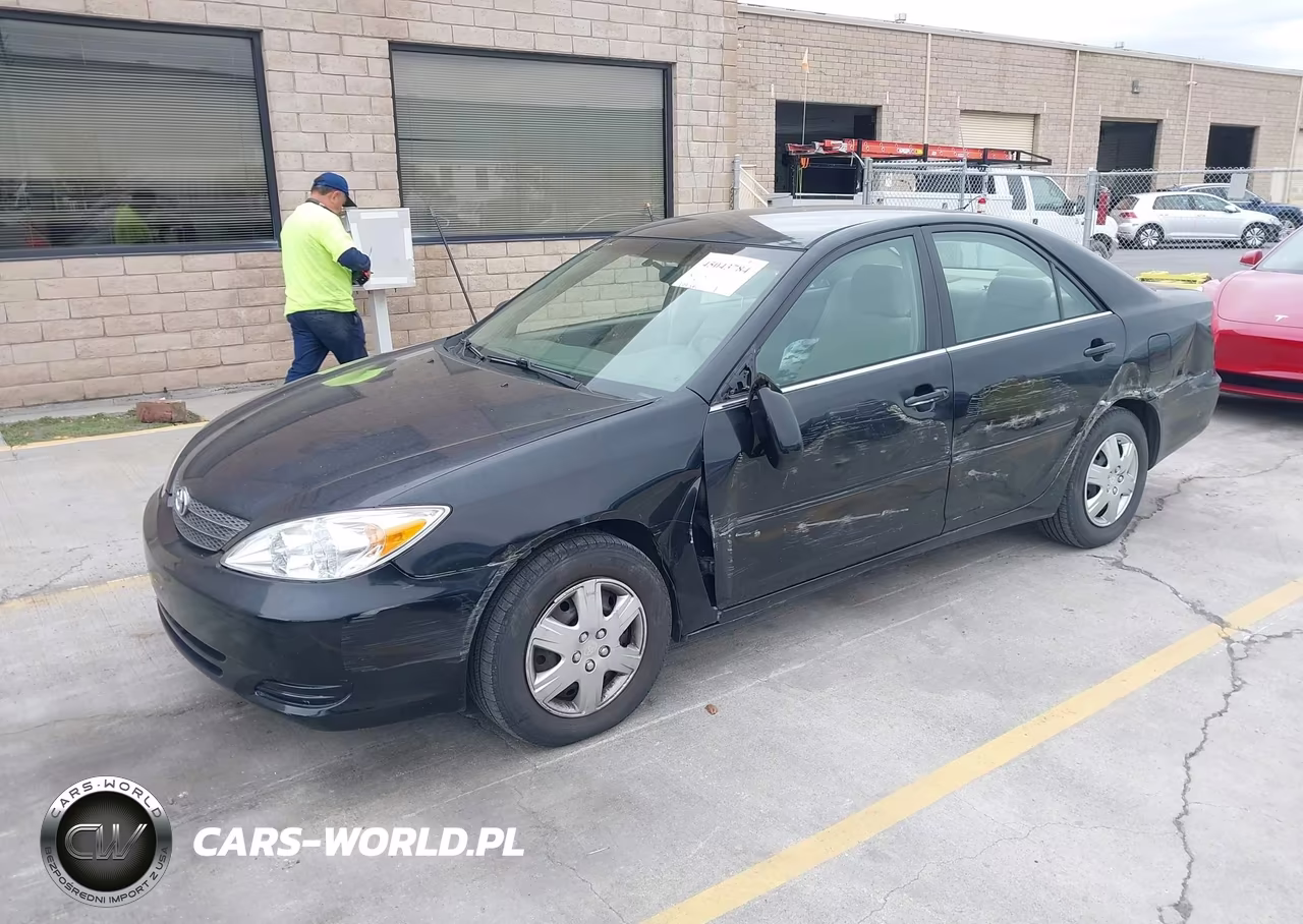 2004 Toyota Camry Le VIN:4T1BE32K94U262619 - 2