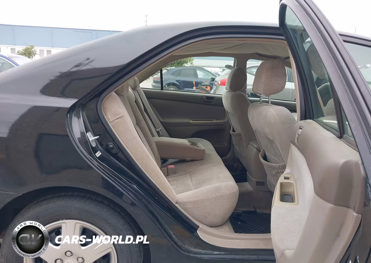 2004 Toyota Camry Le VIN:4T1BE32K94U262619 - 8