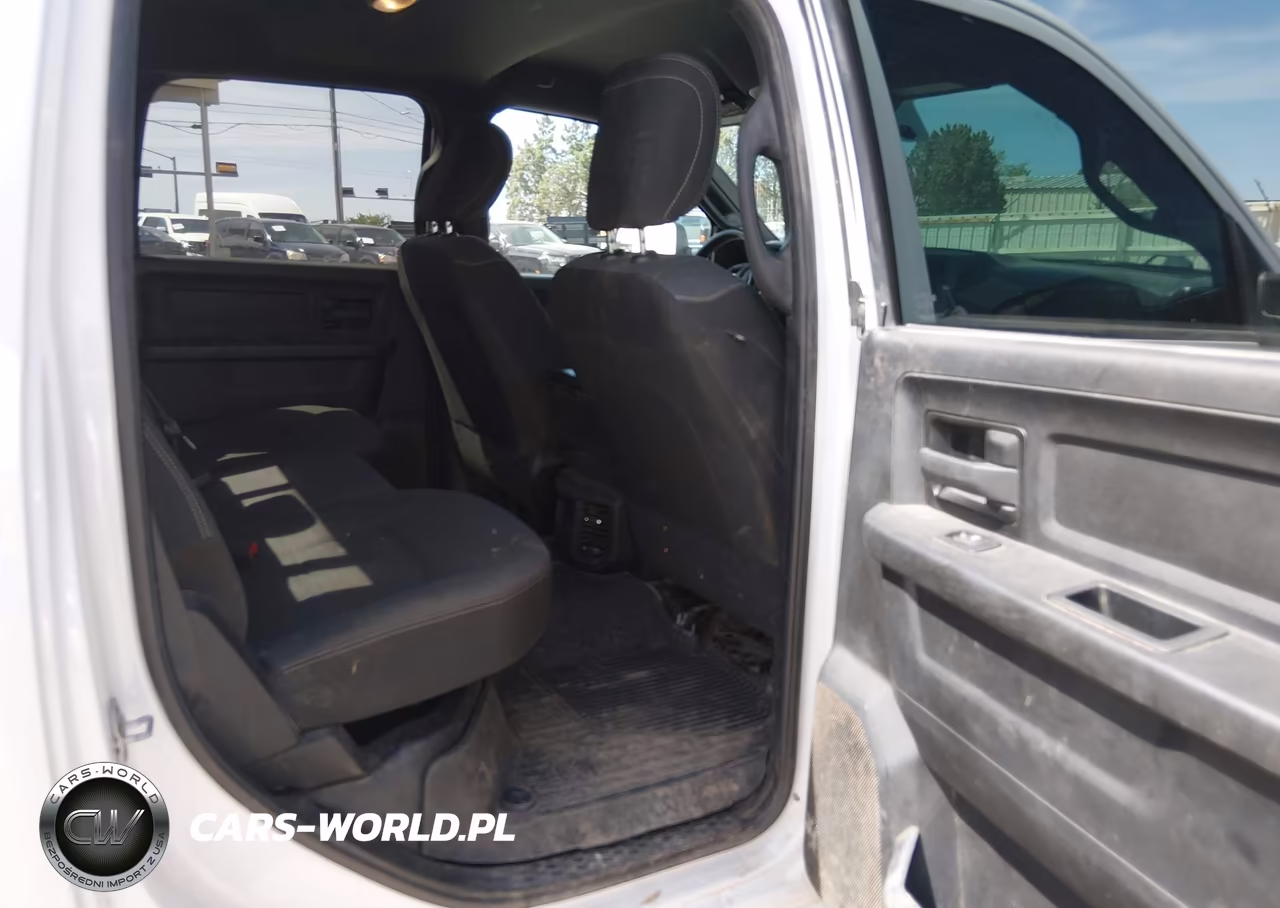 2021 Ram 2500 Tradesman 4X4 6'4 Box VIN:3C6TR5CJ8MG652166 - 8
