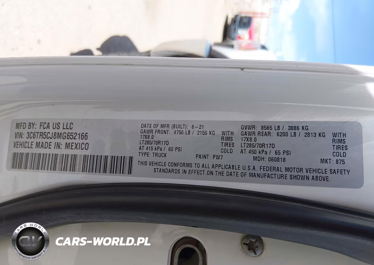 2021 Ram 2500 Tradesman 4X4 6'4 Box VIN:3C6TR5CJ8MG652166 - 9